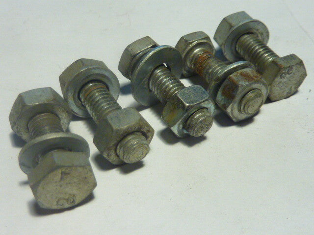 NOS 5 Vis M6  longueur total 24 mm avec écrou  Vis et écrou