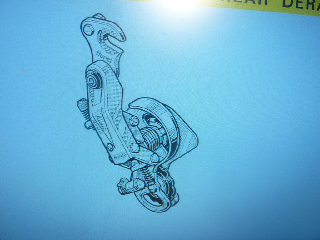 huret 2519 ancien vintage NOS 1 vis  derailleur Alvitt