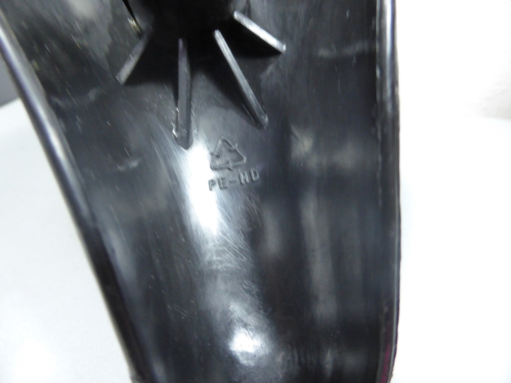 selle PIU petit vélo   tricycle  vélo enfant ancien vintage 1996 plastic