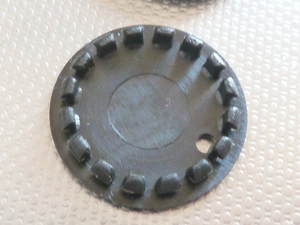 cache poussiere Bicycle Crankset Plastic Dust Caps Set Of 8 ATB Bike Parts NOS