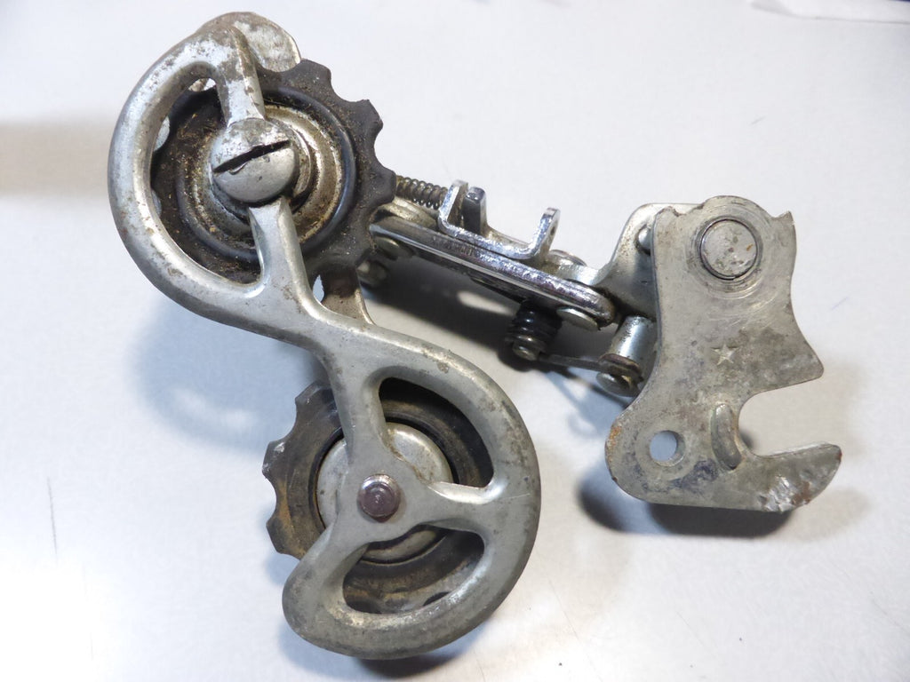 Dérailleur avant huret svelto   HURET SVELTO DERAILLEUR VINTAGE HURET SVELTO