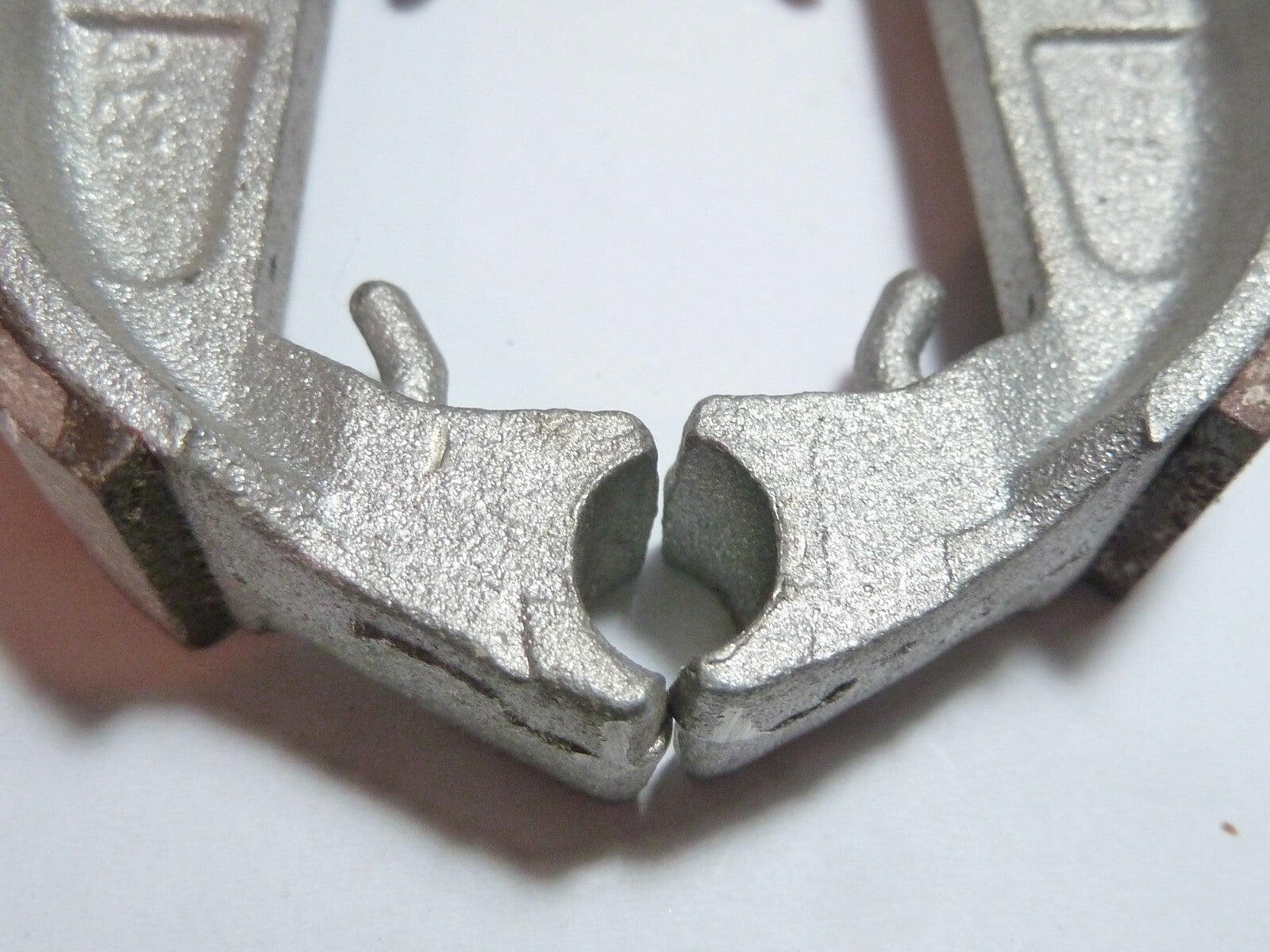 Mâchoires de frein à tambour neuve ancien stock 80 mm / 18.5 mm