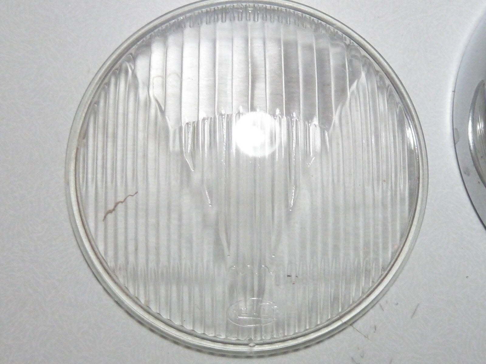 Neu verre phare optique HELLA 28328 Scheinwerferglas Lichtscheibe 100mm NOS