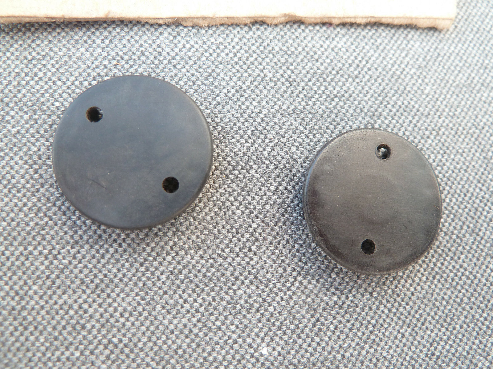 Nervar Bicycle Crankset Plastic Dust Caps Set Of 2 Road Bike Parts NOS