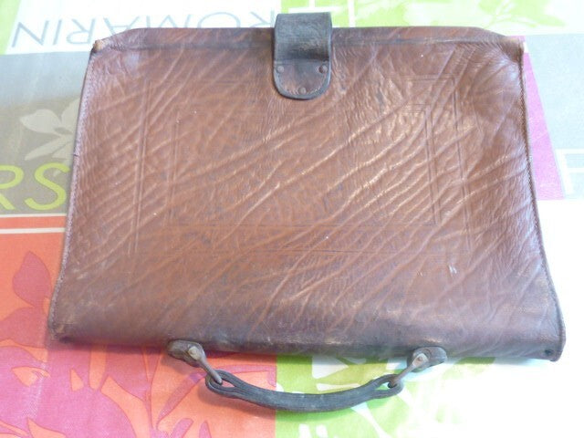 Vintage, forme original Ancien Cartable, Sacoche en cuir épais marron