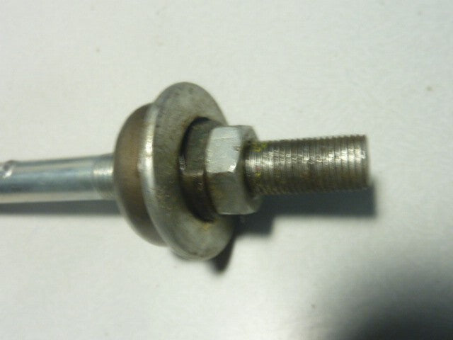 Ancien vintage AXE DE ROUE vélo cyclo Ø 9,5 longueur 135 mm ancien stock