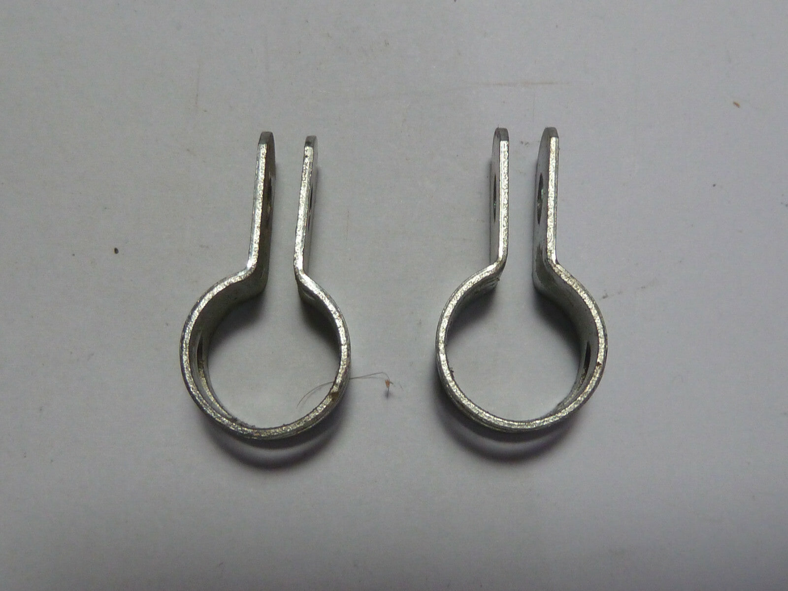 NOS 2 Collier cadre vélo  rétropédalage Pince/Band/Clip. 1626 108 sachs torpedo