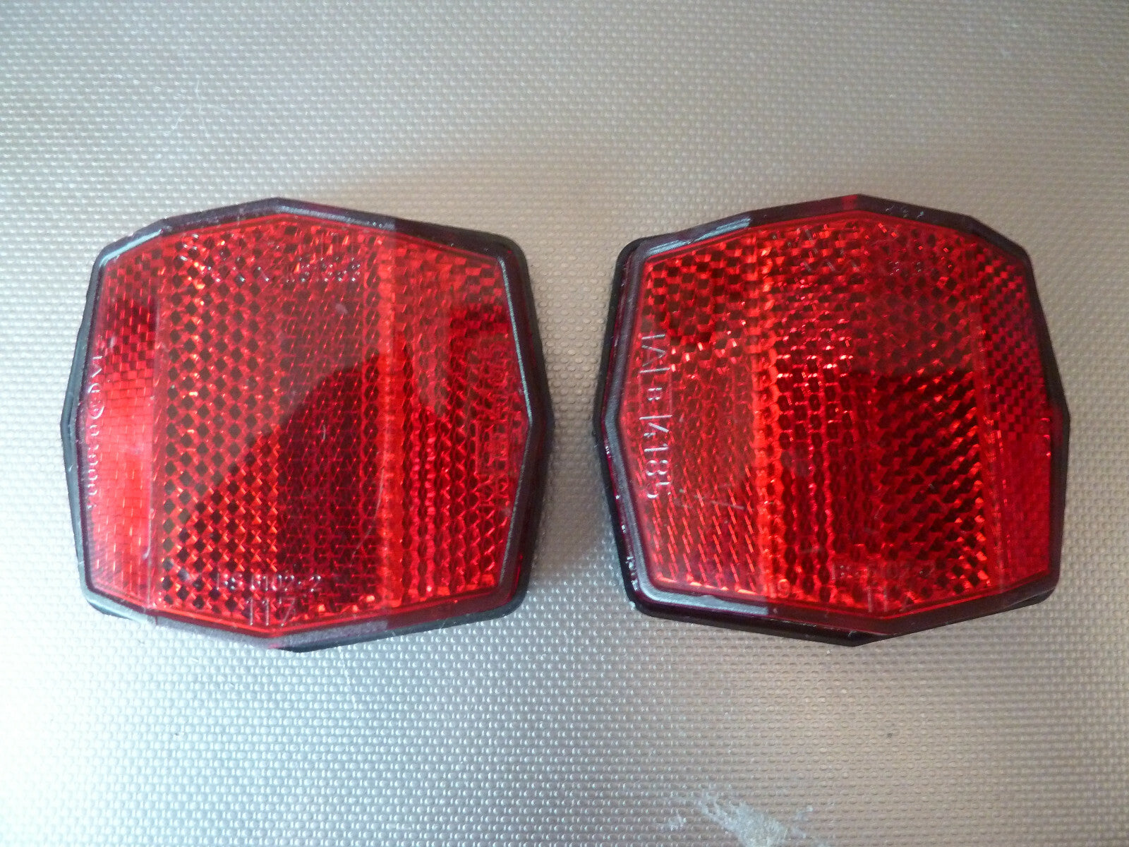 NOS neu 2 vintage bicycle reflector sate lite 117 catadioptre