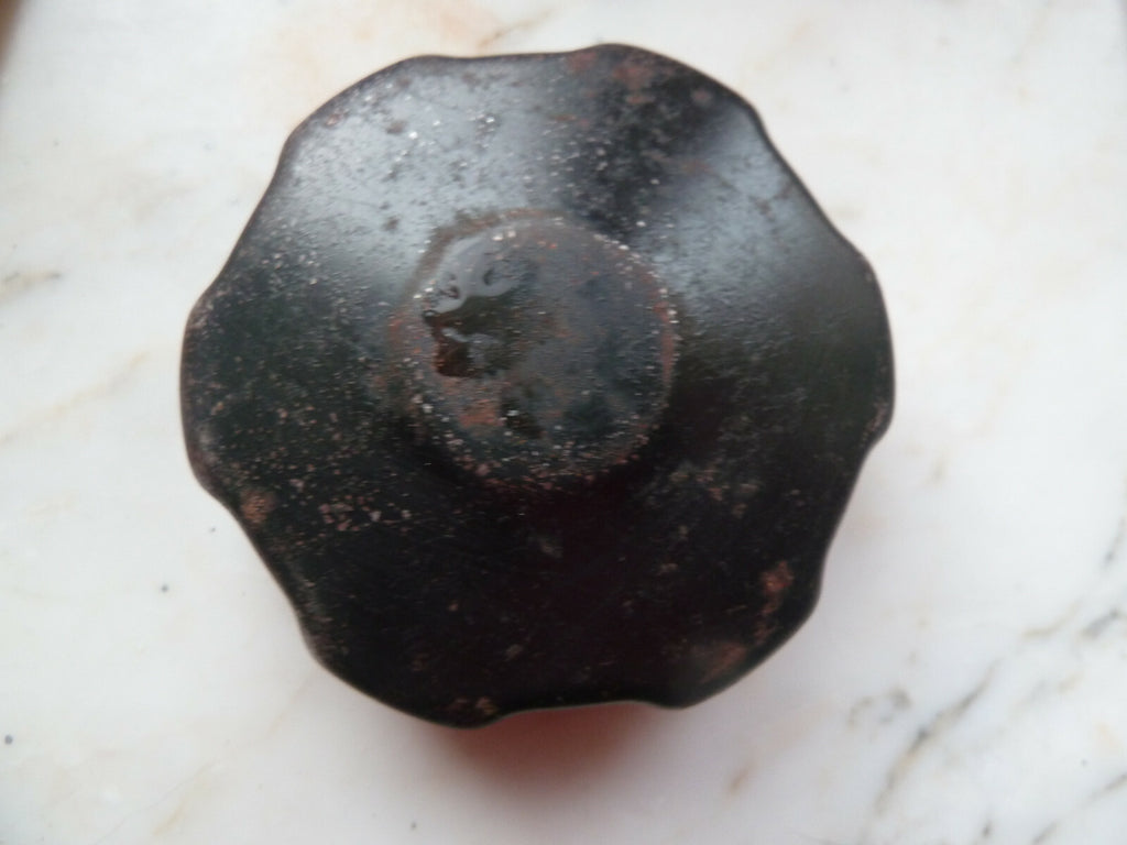 Ancien bouchon de réservoir