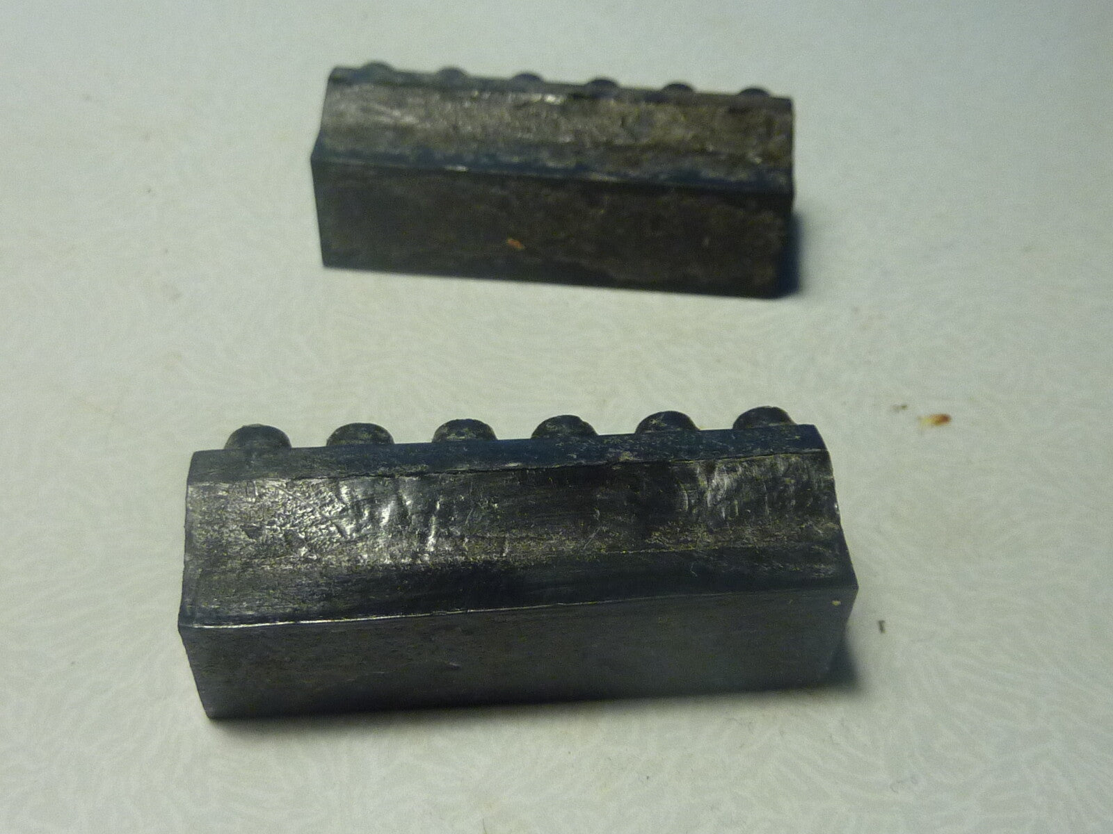 Nos OLD BIKE NOS  lot de 2 PATINS DE FREINS  vintage brake pads