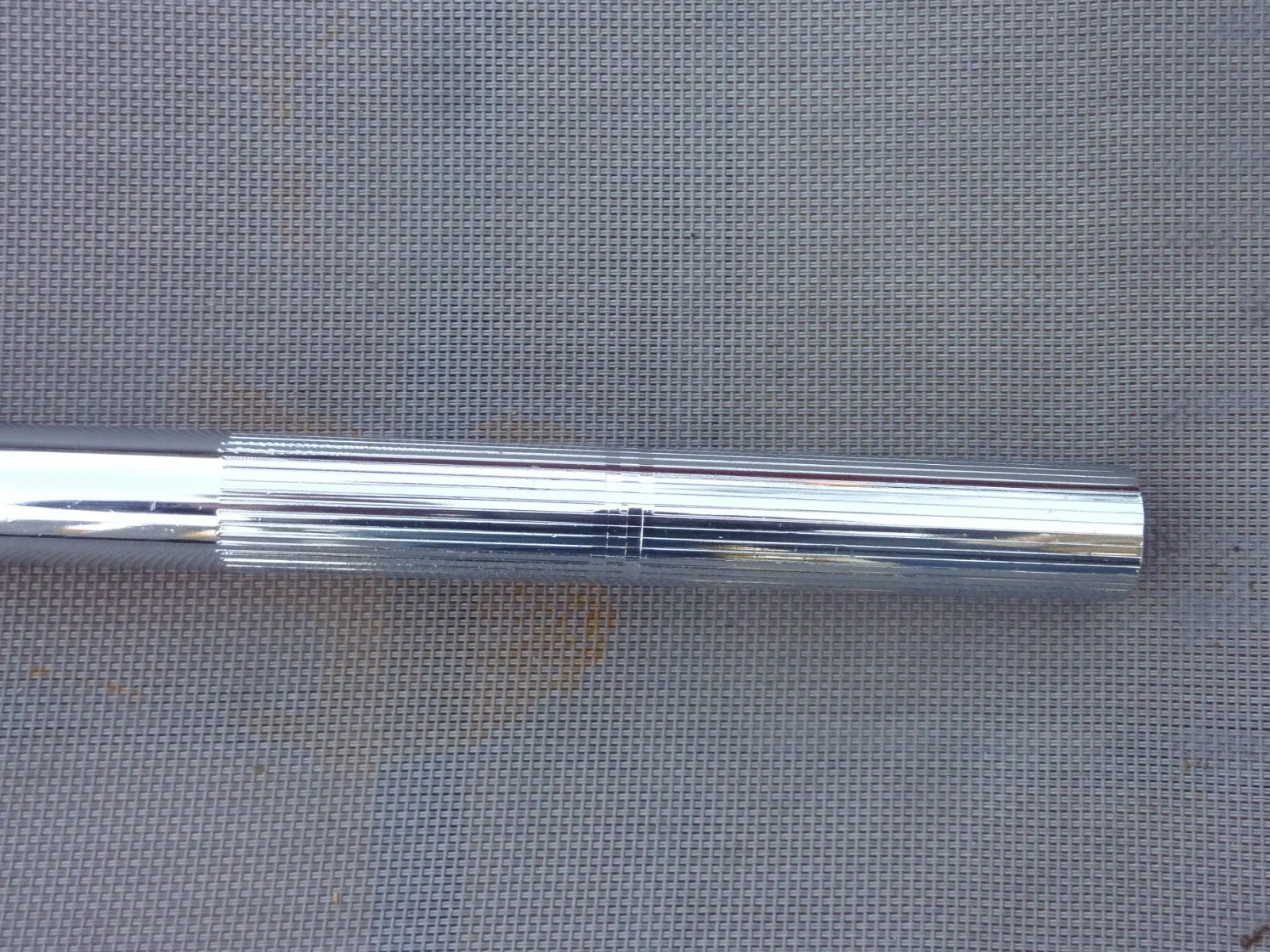 NOS tige tube de selle  25.8 mm vintage acier chromé 350 gr ANCIEN STOCK L300 mm