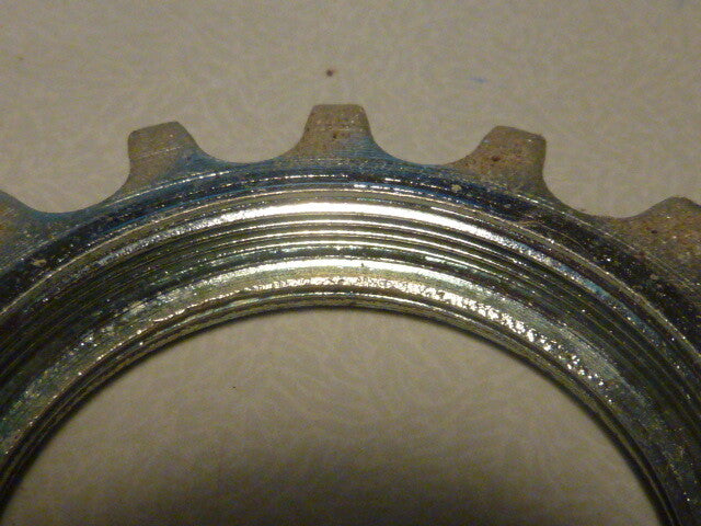 ✨ NOS – Pignon Maillard 17 Dents Fileté – Ø 42,15 mm – Vélo Vintage ✨