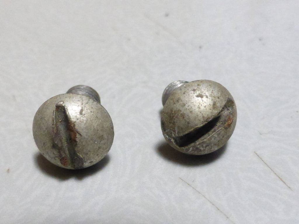 2 mini vis tète ronde bombé  bolt screw acier  boulon vintage