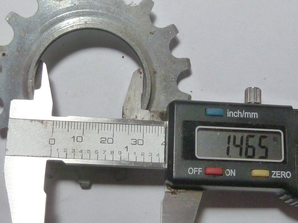 Sachs Maillard Sprocket.cogs pignon vintage 17 T  Argent  silver NOS