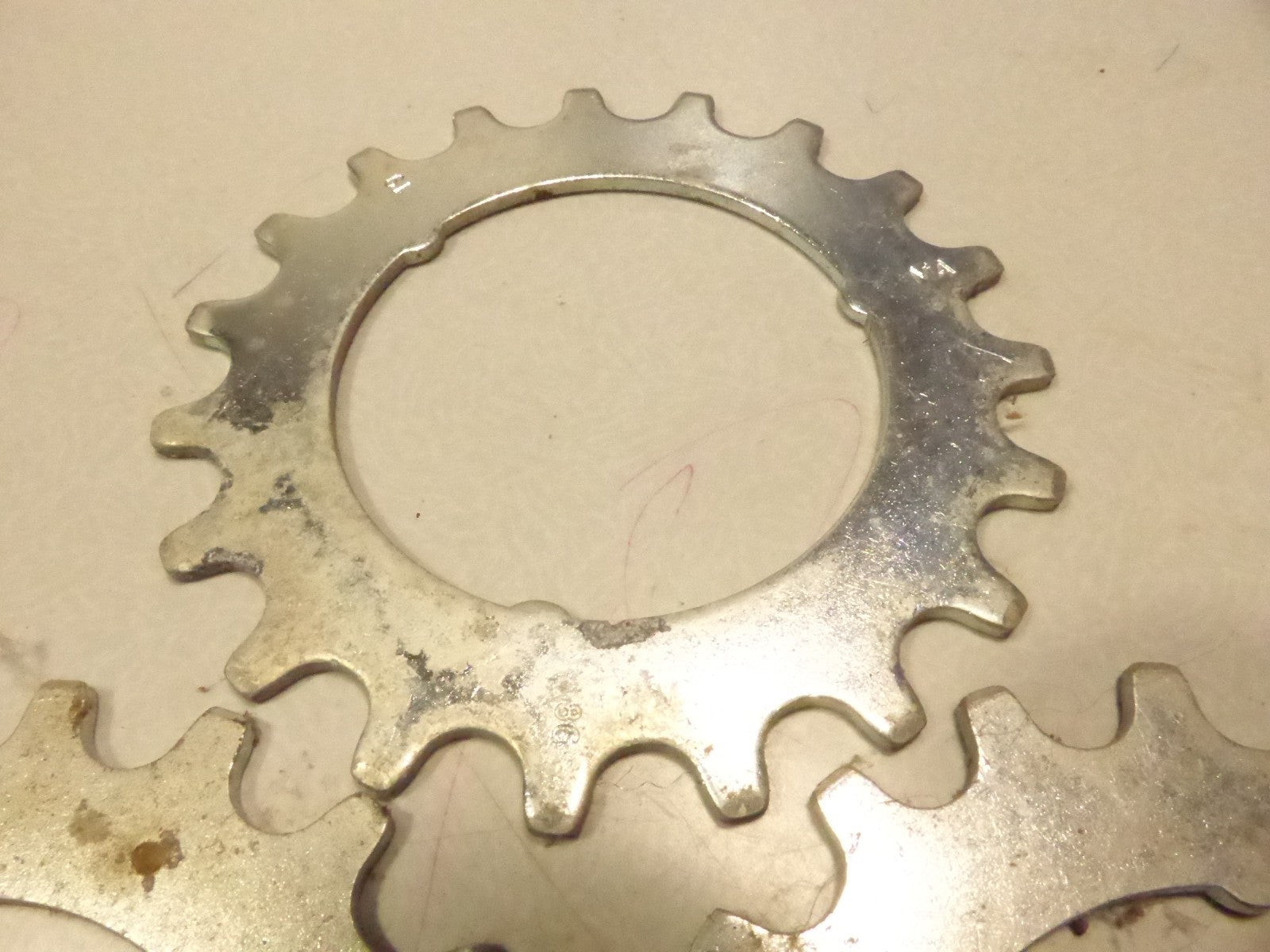 NOS 3 Sachs Maillard Sprocket.cogs pignon vintage 19 T Argent  silver 19 dents