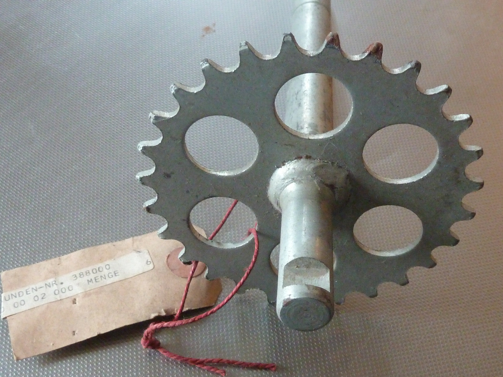 axe PEDALIER ANCIEN 27 Zähne  Tretach  Treta27 DENTS moped altes Puch ? CIAO ?