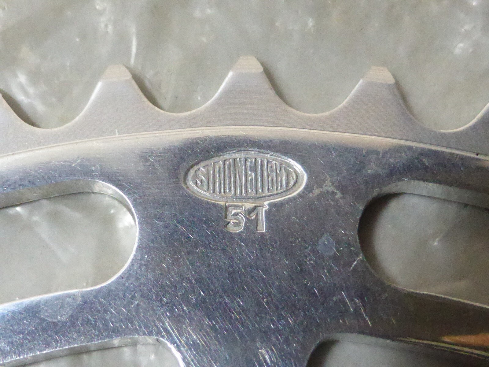 NOS PLATEAU STRONGLIGHT  122mm  BCD 51T CHAIN RING
