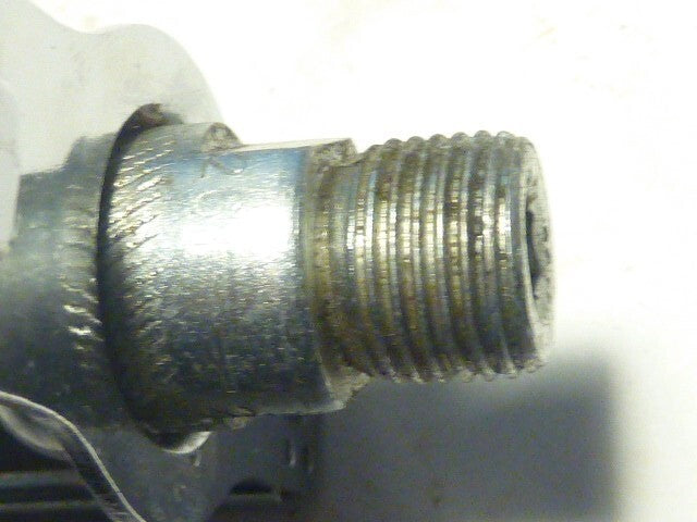 1 Vintage 80's K10496 Small Youth Chrome Steel Pedal 9/16" with Reflectors