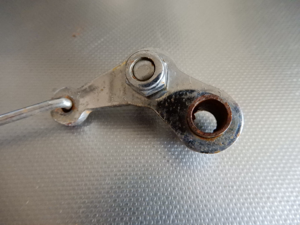 ancienne pièce de  frein  vélo vintage randonneur tringles