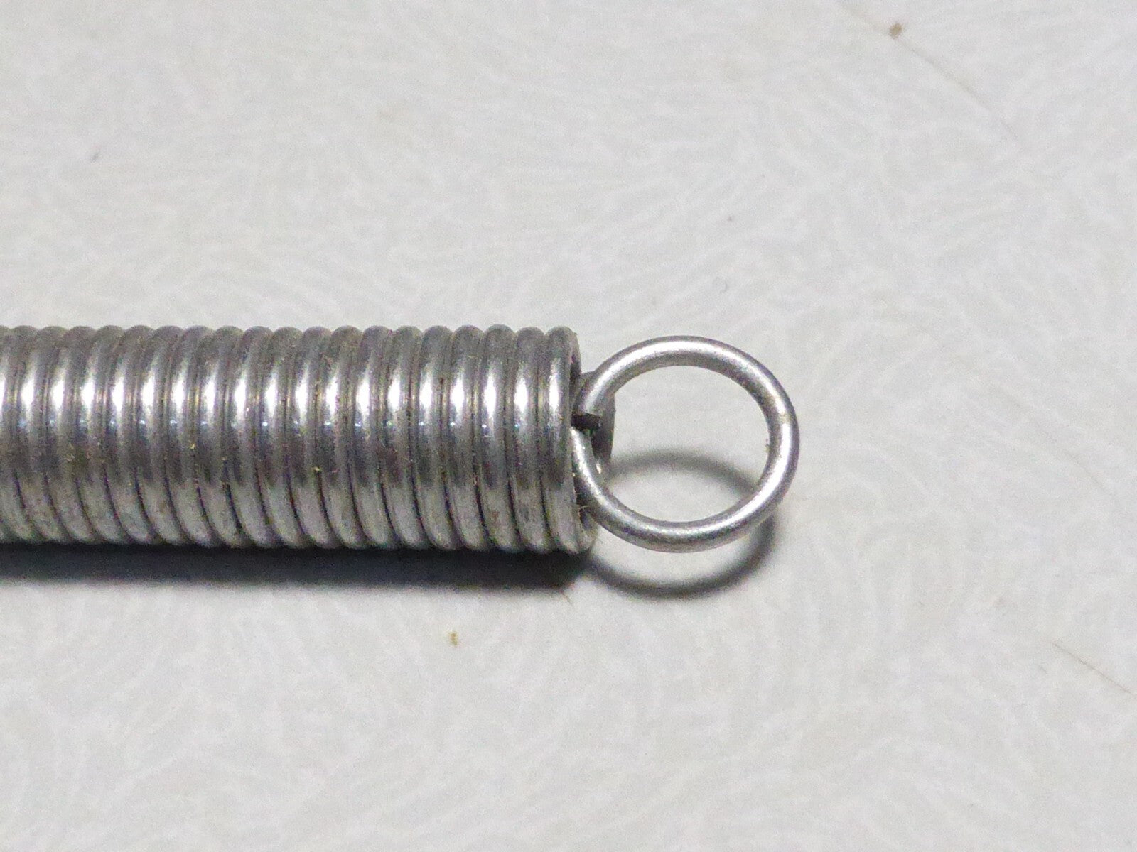 ancien vintage ressort solex peugeot motobecane  ? 62x7.5 mm