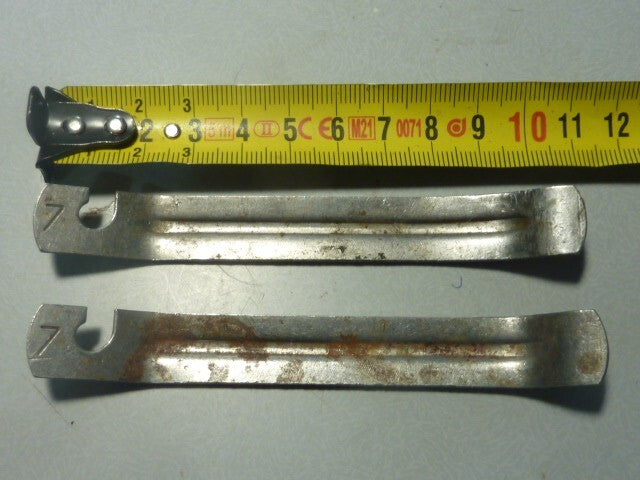 2 démonte-pneus pour vélo.  ancien  années  70