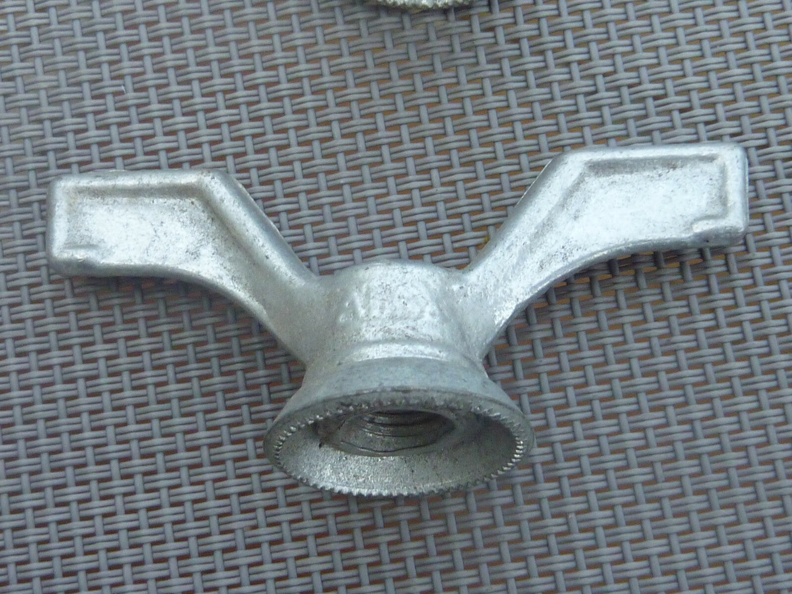 ✨ NOS neu Lot de 2 Écrous Papillon Vélo Ancien – Wing Nuts Vintage – ATAX✨