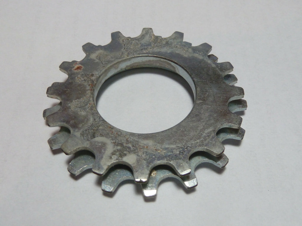 NOS ancien vintage pignon cogs 16/17 dents maillard