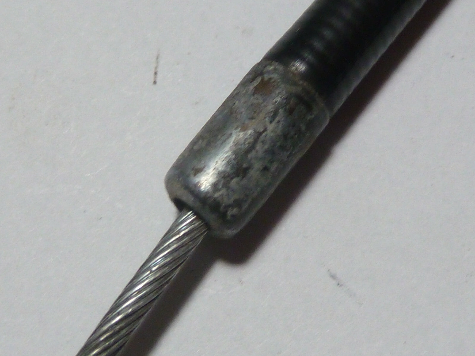 ancien cable gaine noir frein avant aprilia colibri Longeur total 55 cm