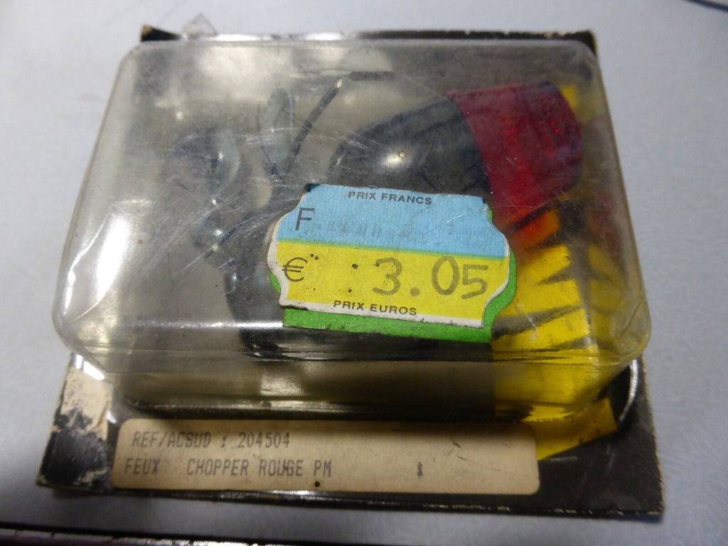 feu rouge vintage  Peugeot 103  ancien stock