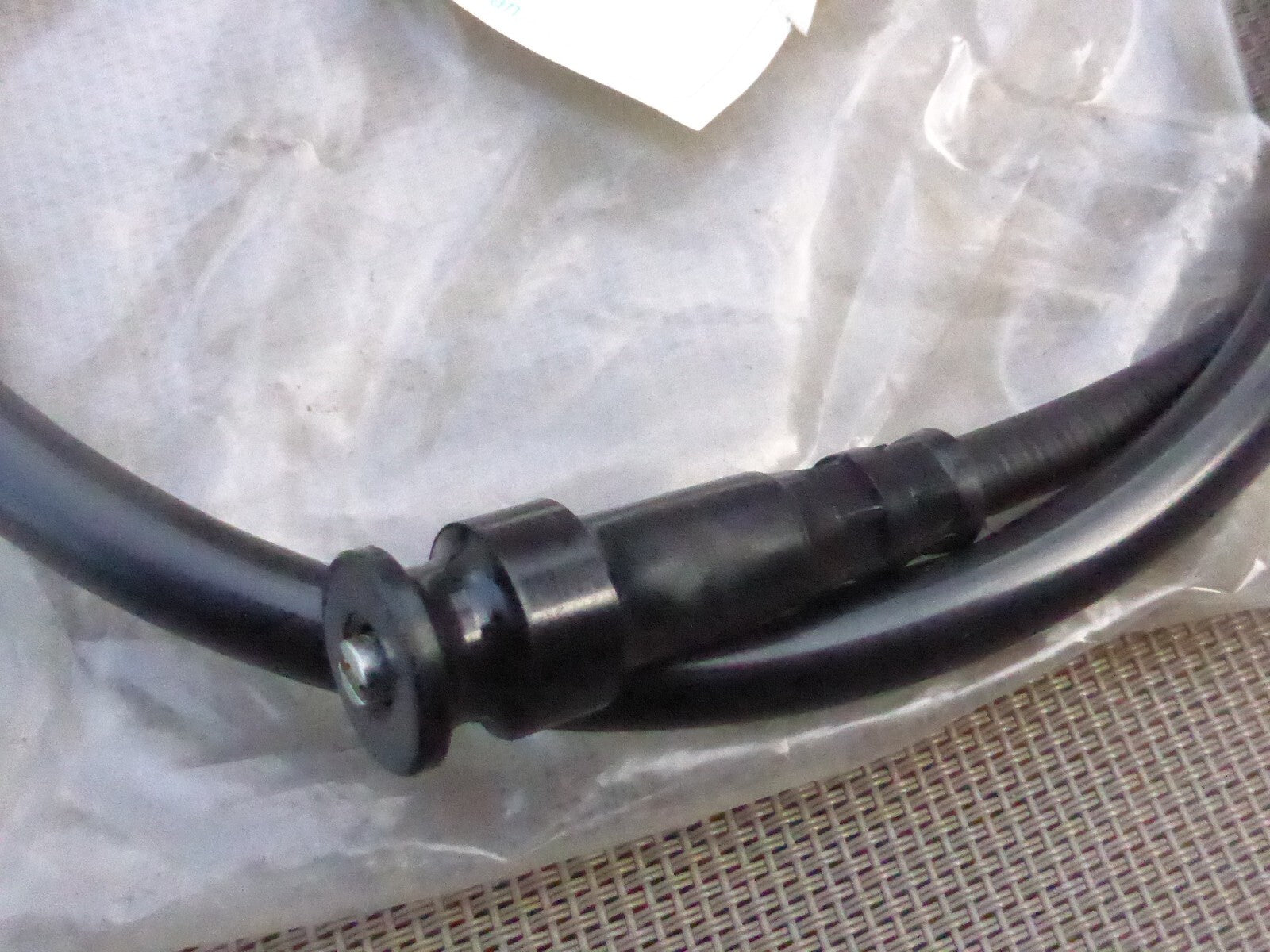 NOS CABLE DE COMPTEUR  Honda 44830437000 XL125 XL185
