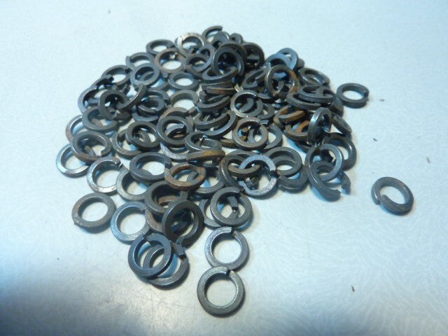 Lot de 24 rondelles grower 5 mm  velo solex mobylette