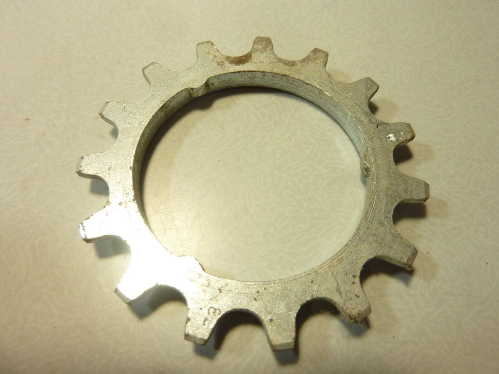Sachs Maillard Sprocket.cogs pignon vintage 15 T Argent  silver NOS