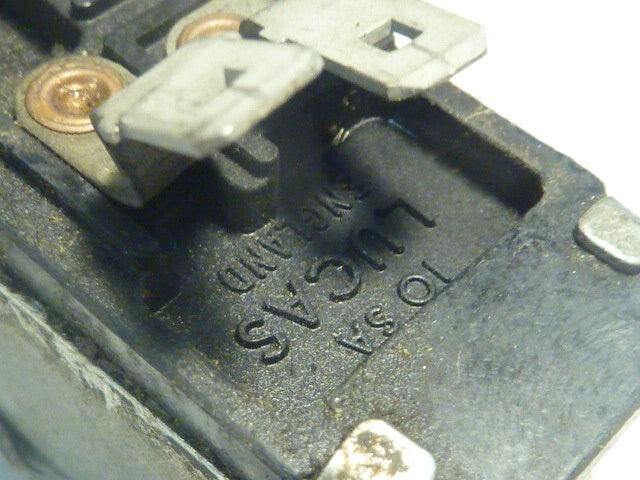 Bouton poussoir LJUS Commutateur Interrupteur Switch lighting Volvo P1800 used
