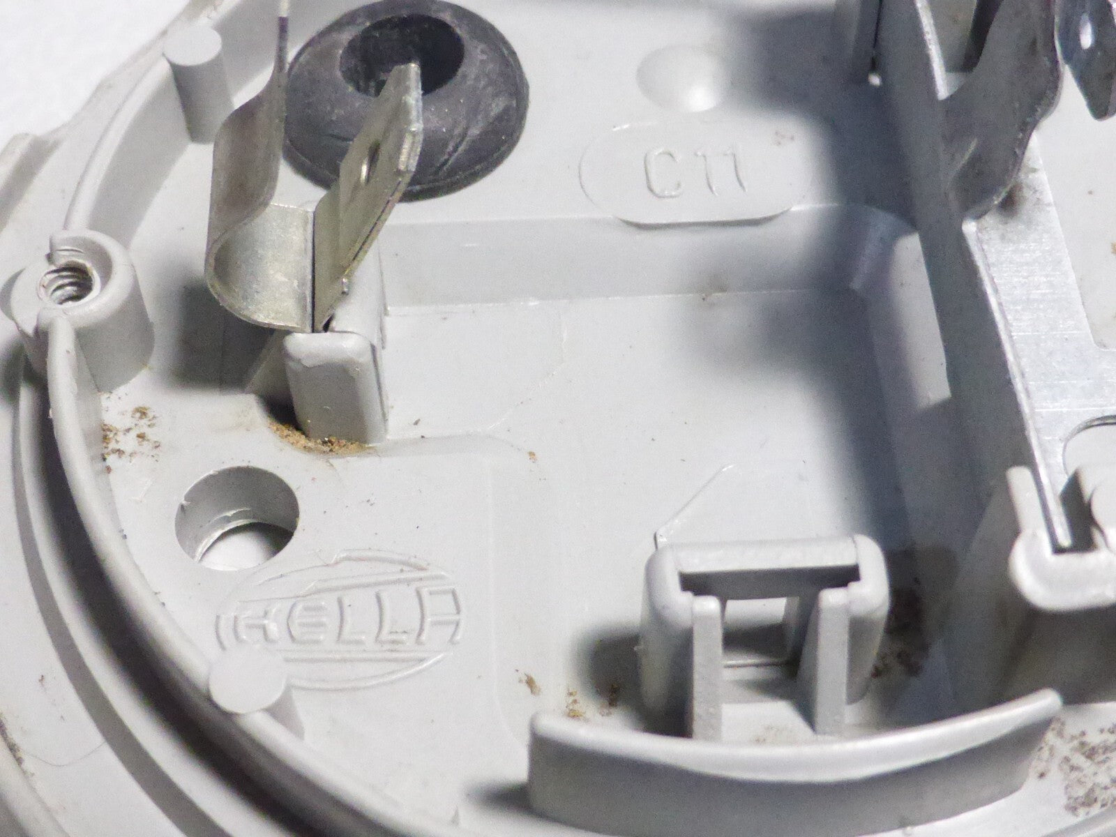 HELLA Feu de position 2PF 001 259-631  80mm 41mm
