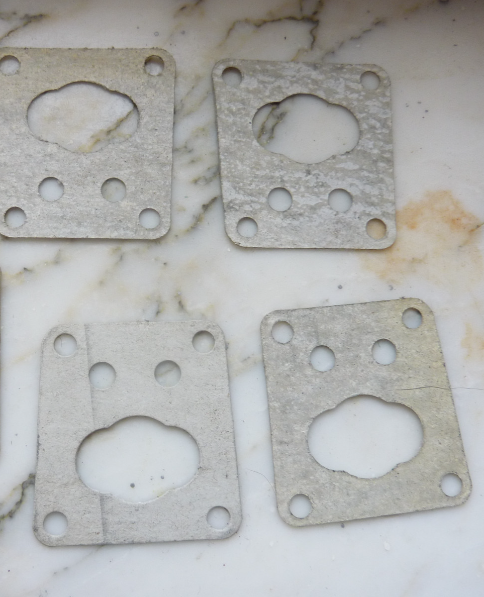 ✨ NOS – Lot 4 Joints de Clapet Peugeot 103 – Côté Pipe – Neuf / Ancien Stock ✨