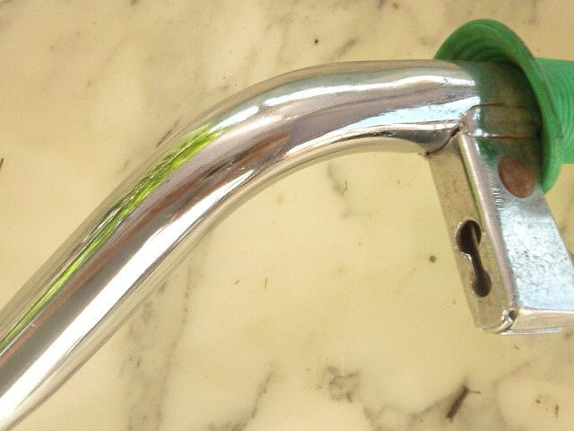 petit guidon tricycle trottinette vélo enfant ancien