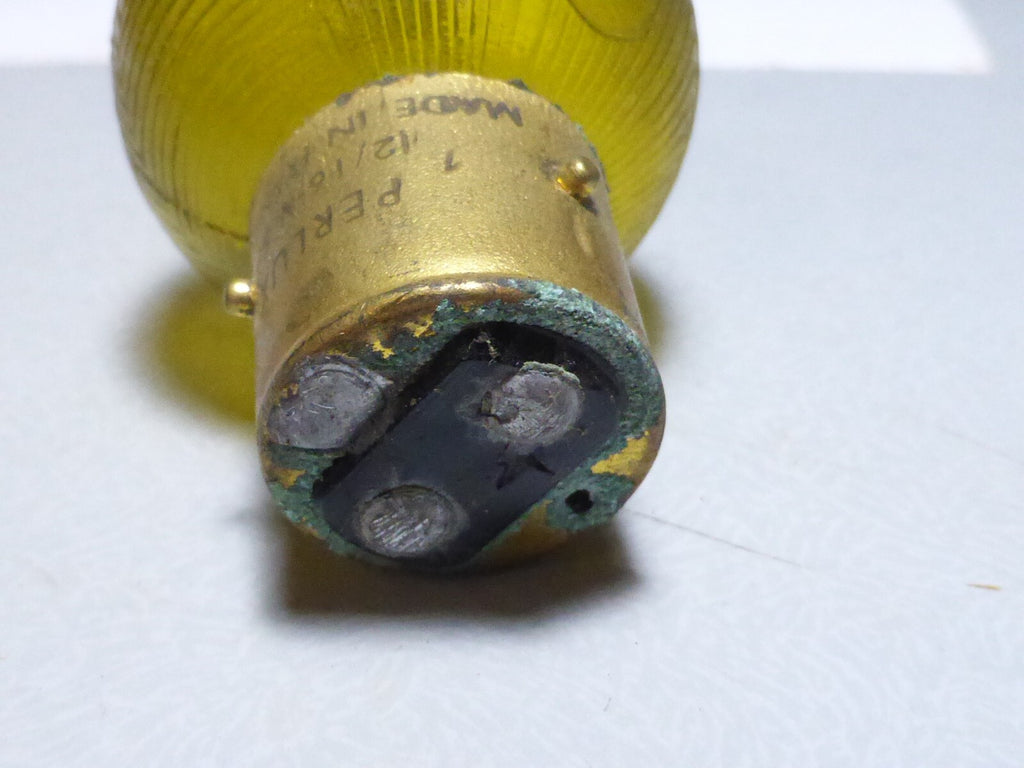 1 AMPOULE DE PHARE 12V Perlux motos AUTOS ANCIENNES 12V  BA 21 d jaune 12/16V