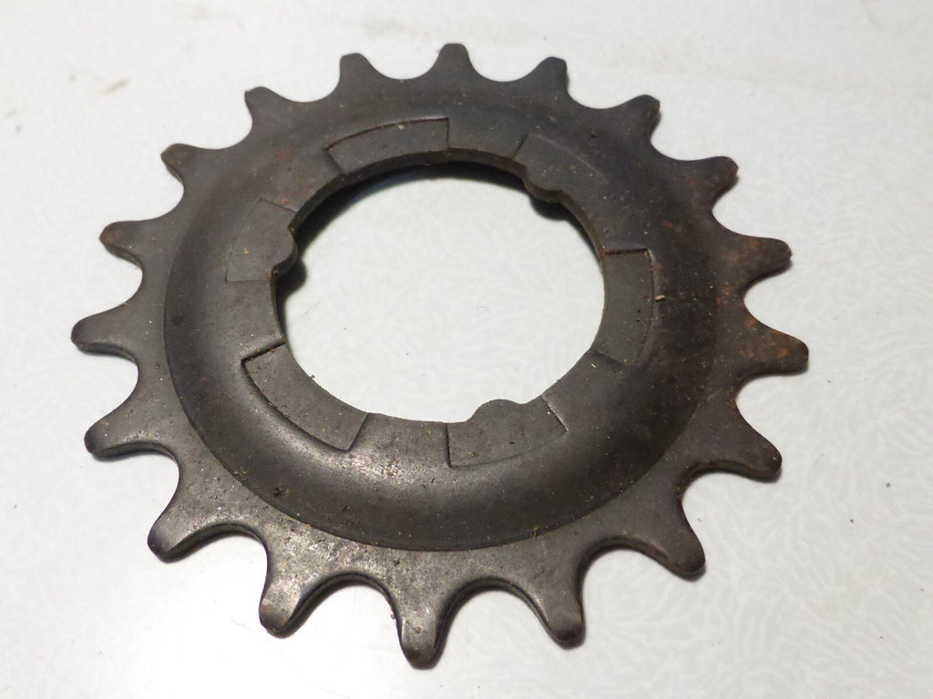 NOS SHIMANO 3S Sprocket Wheel 18T Black 32103040 pignon 18 dents