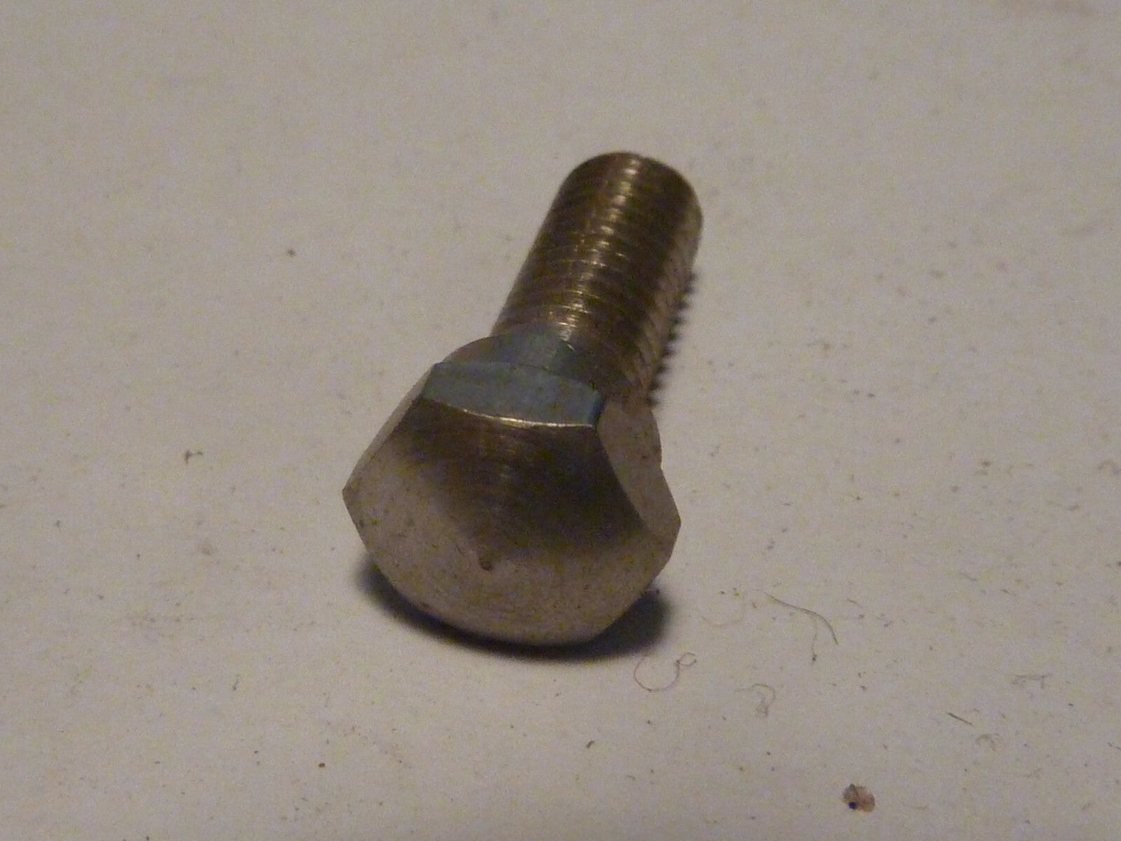 carburateur 5964 GURTNER 1 boulon fixe chapeau type T20 Lambretta Peugeot T20