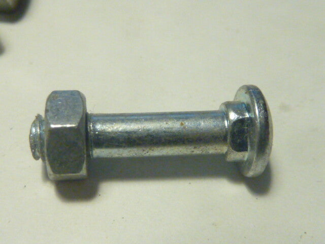 Lot de 4 vis M5 tête bombée à méplat – vélo vintage, frein, dérailleur, compteur