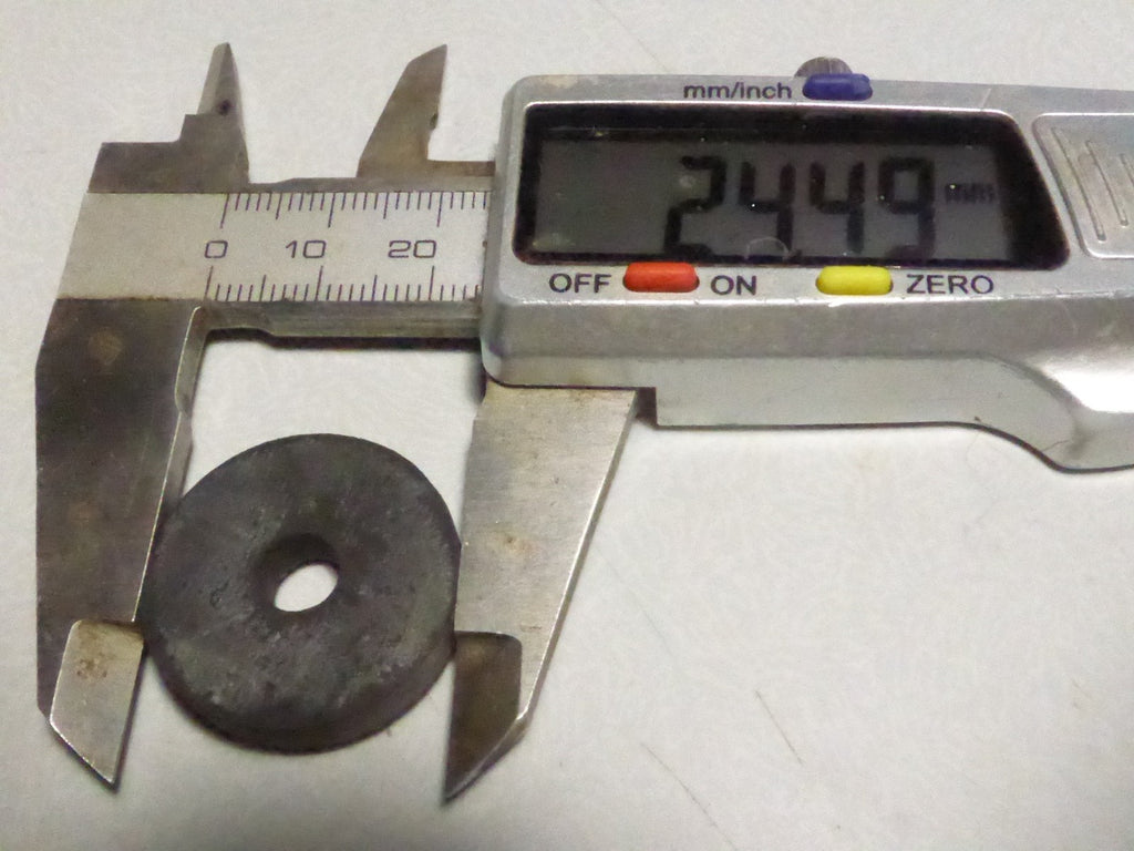 NOS 1 Ancienne vintage entretoise rondelle caoutchouc 24.5x7 mm