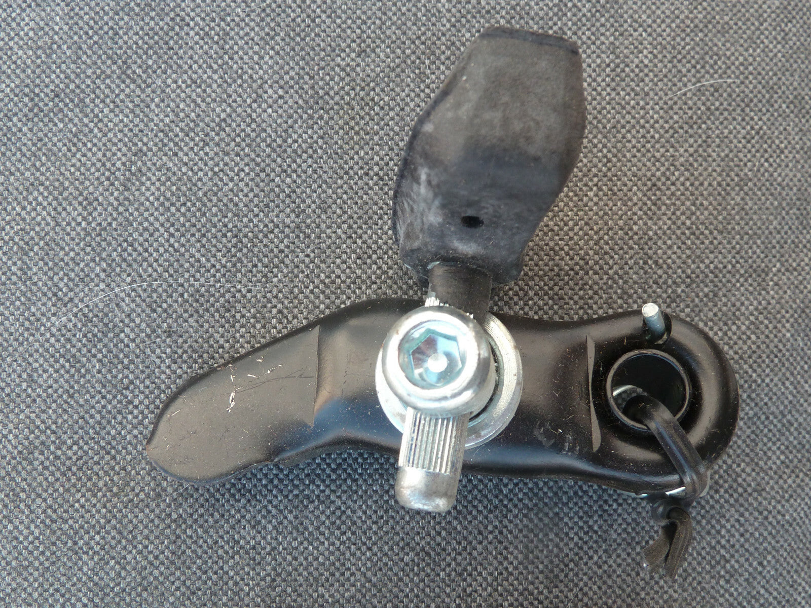 Étrier de frein cantilever Avant  Arrière vélo VTT ville route vintage vis inlus
