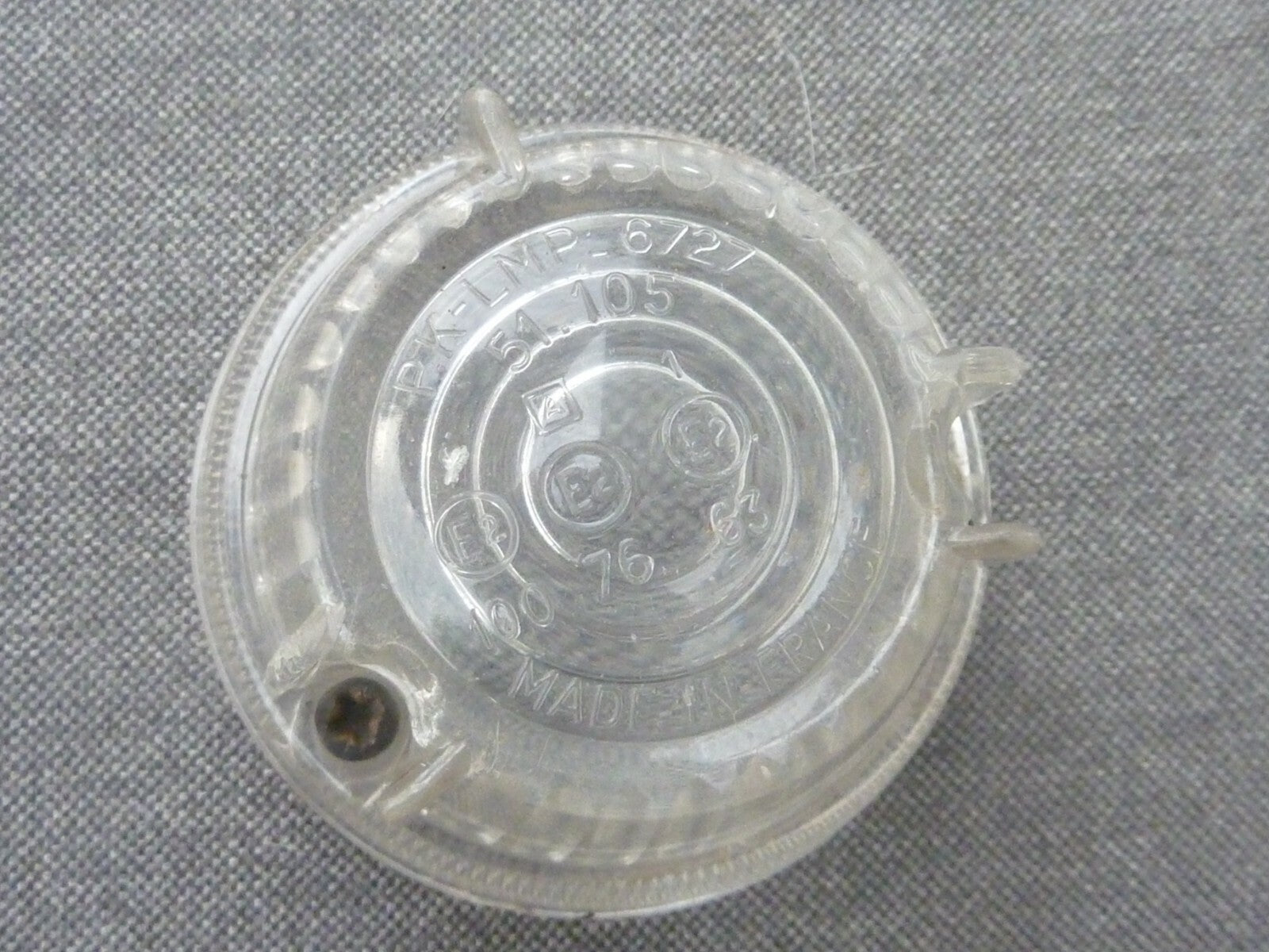 P.K-LMP 6727 51.105 100-76-63 e2 Cabochon feu OLDTIMER renault 4 4L R4 DAUPHINE