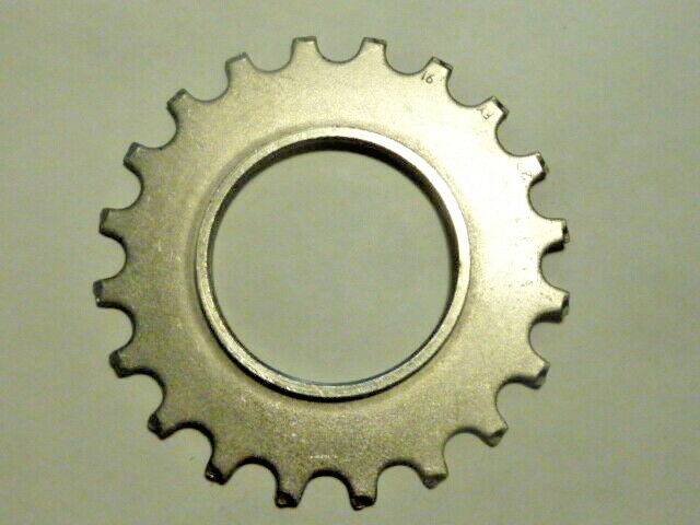 NOS ancien vintage pignon cogs 20 dents maillard type FY