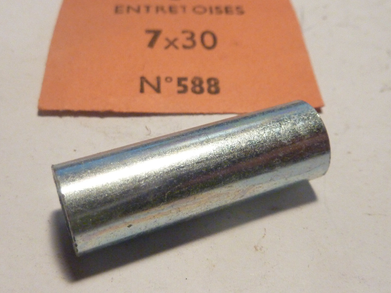 Entretoise longueur 30 mm diamètre ext 10 mm pot echappement motobecane algi ..
