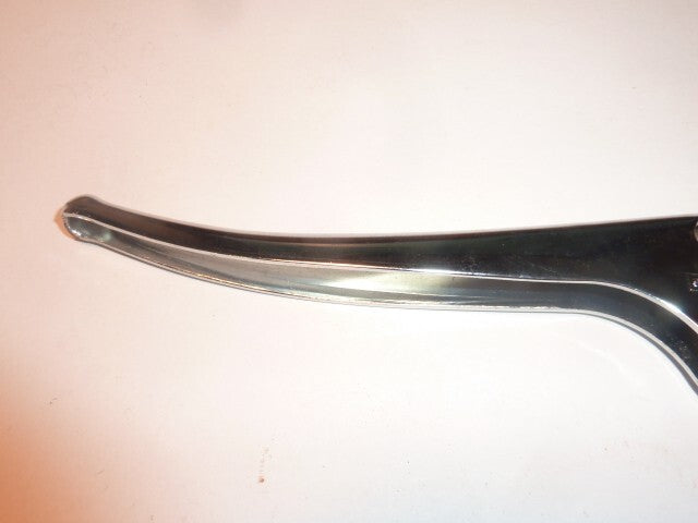 1 ancien  chromé LEVIERS SAKER  CYCLO ANCIEN motobecane Peugeot