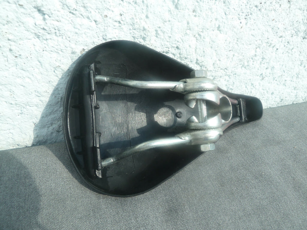 NOS neu SELLE  moyenne Perache  VINTAGE - SPORT selle Saddle Made in France