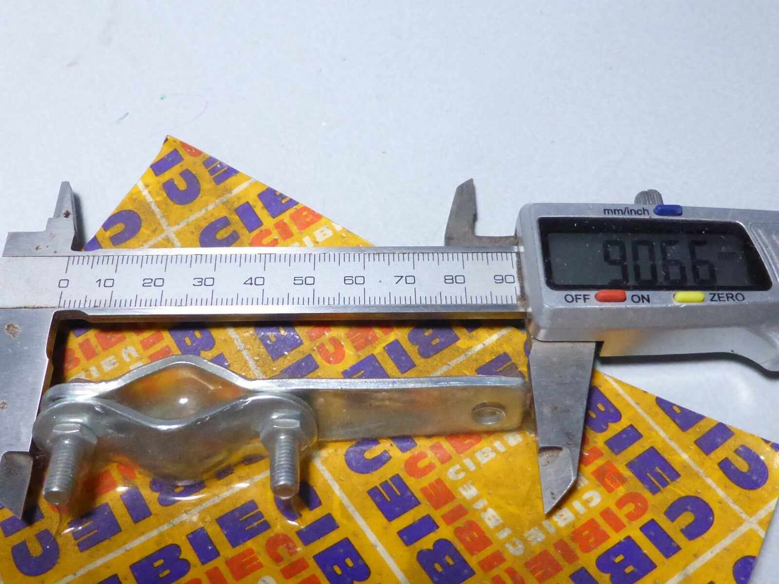vintage 1 attache support de dynamo phare cibié soubitez de velo Made in France