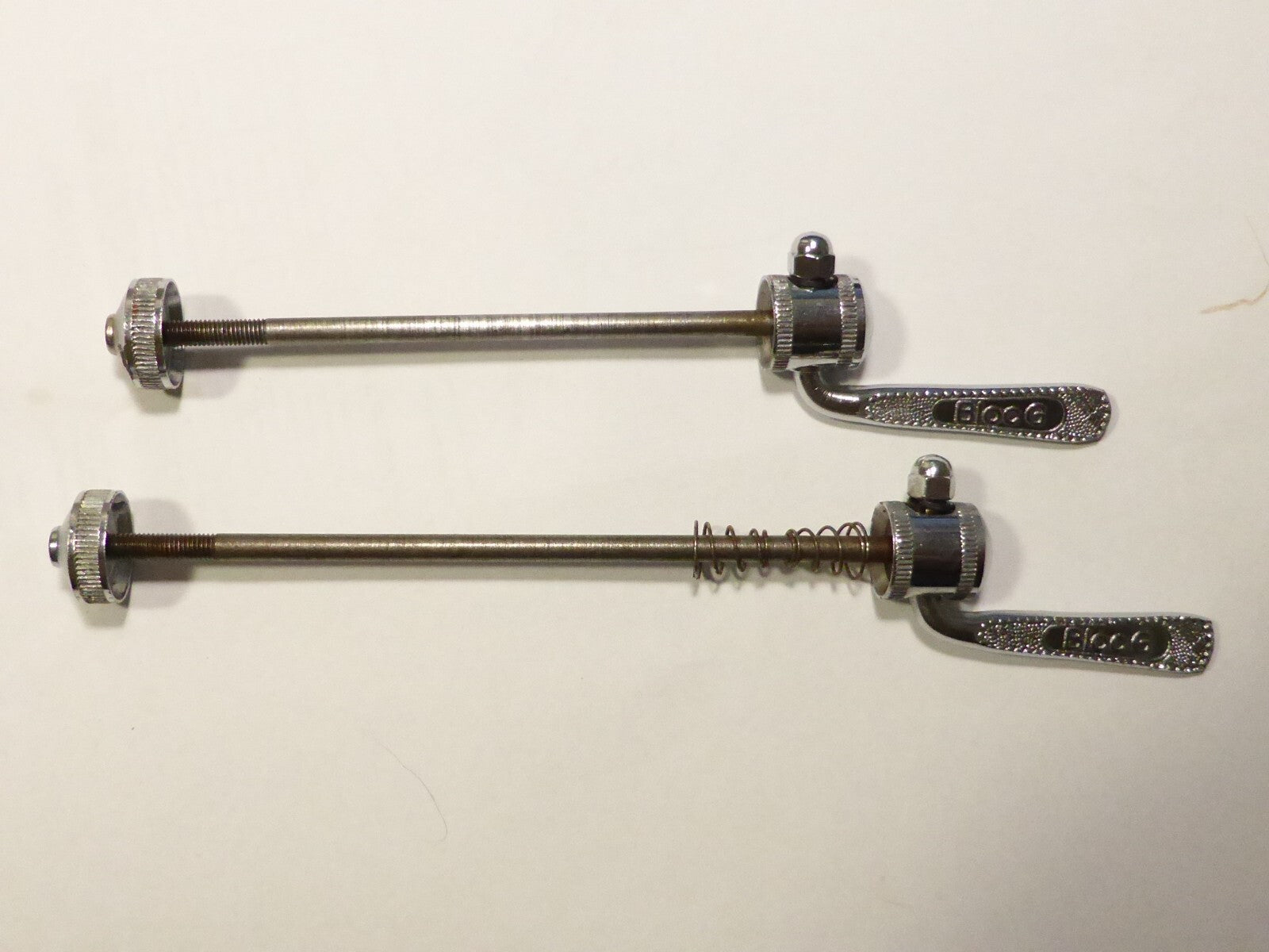NOS vintage attache rapide wheel quick release skewer  BLOC G