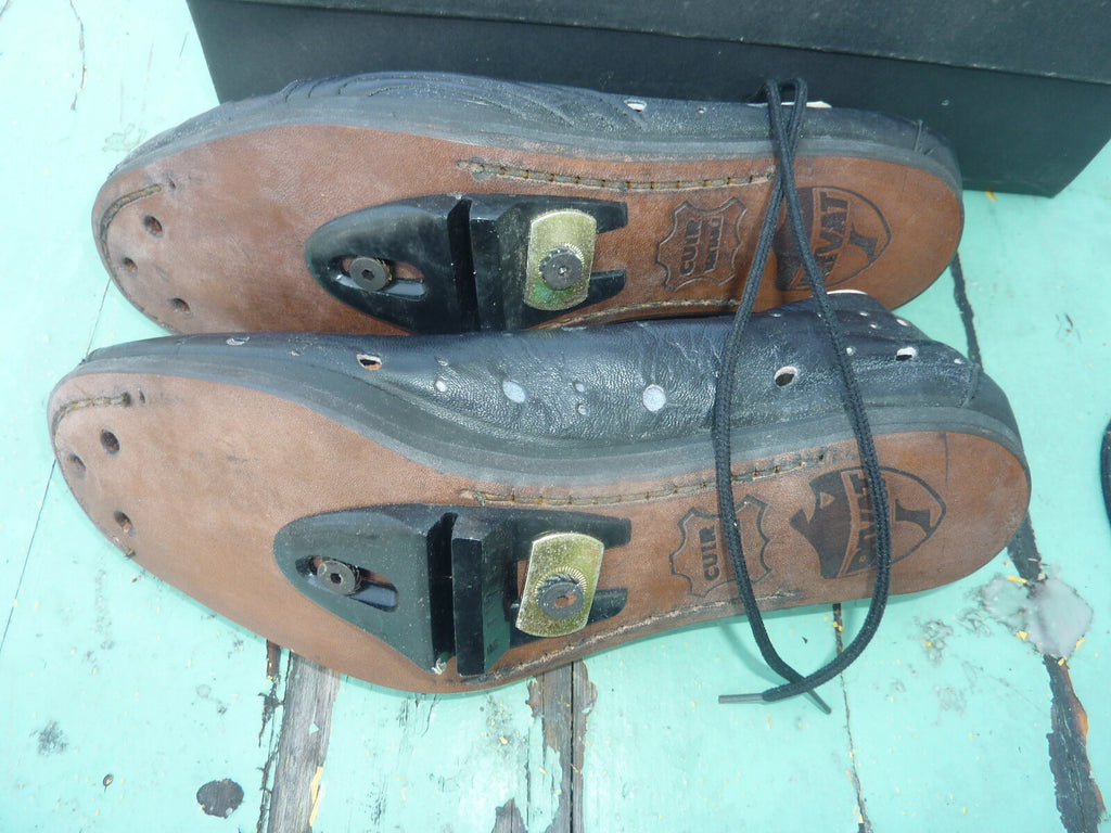 Chaussures de cyclisme ancienne  vintage  - RIVAT  - T39 kangourou 576 Izoard